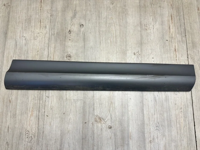 Молдинг двери Audi Q7 2010-2015 4L