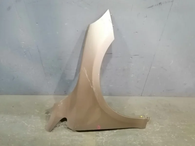 Крыло Volvo V40 MV