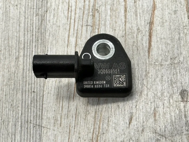 Датчик удара VW Passat B8 2015- 3G