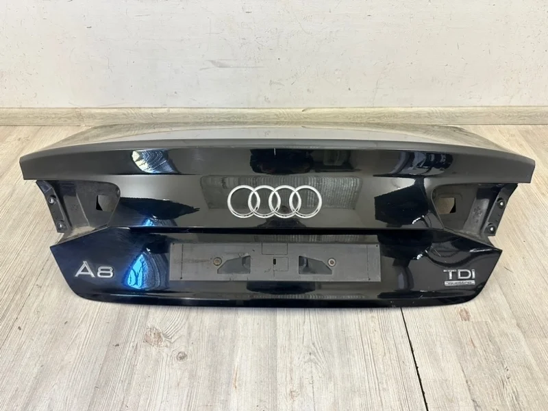 Крышка багажника Audi A8 2011-2014 D4