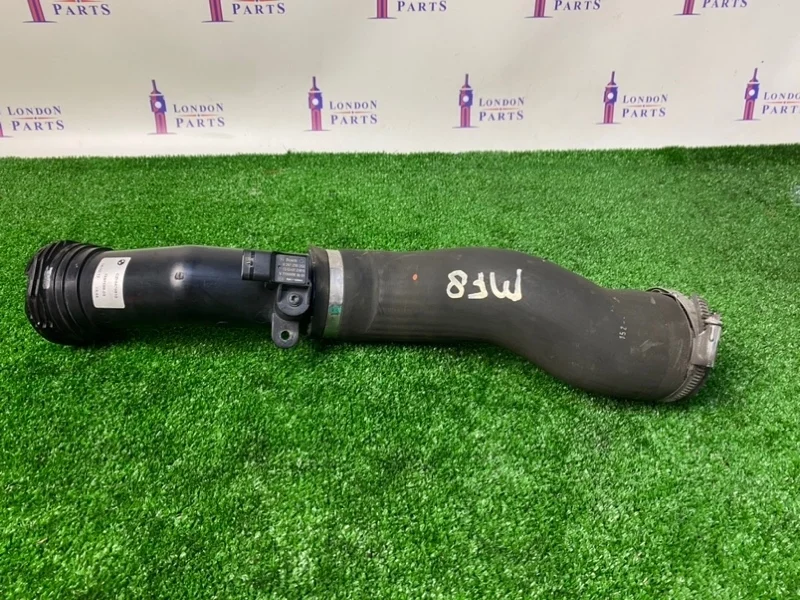 Воздуховод наддувочного воздуха BMW 316i F30