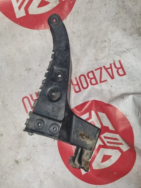 Кронштейн Audi A6 Allroad 2003 4B