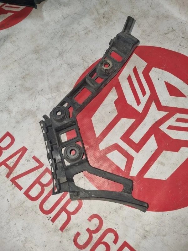 Кронштейн Volkswagen Golf 2010 5K1