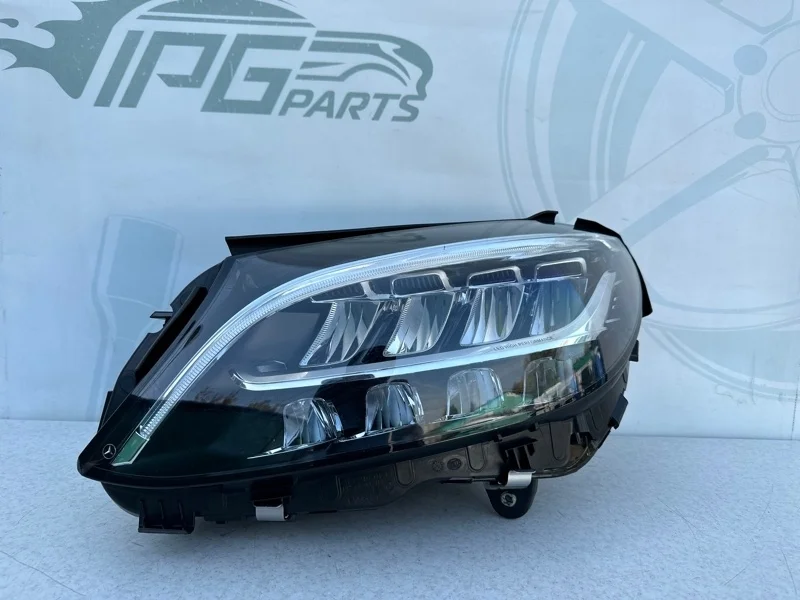 Фара левая Mercedes-benz W205