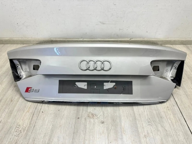 Крышка багажника Audi A8 2011-2014 D4