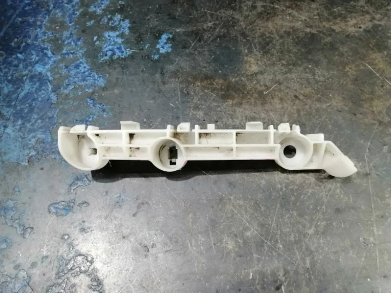 Крепление крыла Mitsubishi Outlander 3 GF