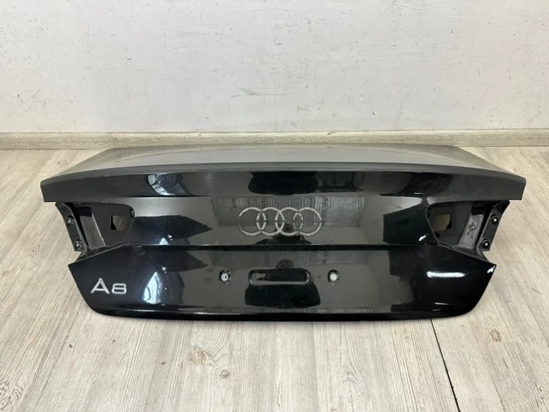 Крышка багажника Audi A8 2011-2014 D4