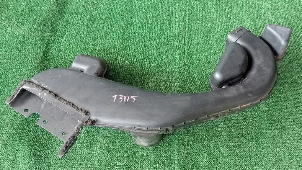 Б.у. воздухозаборник NISSAN X-TRAIL T31 NISSAN X-TRAIL T31