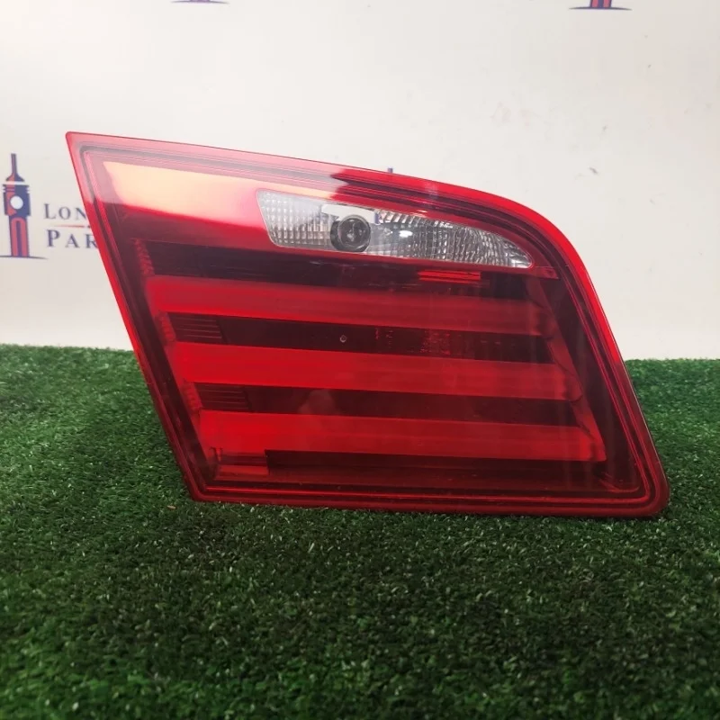 Фонарь в крышку багажника BMW F10