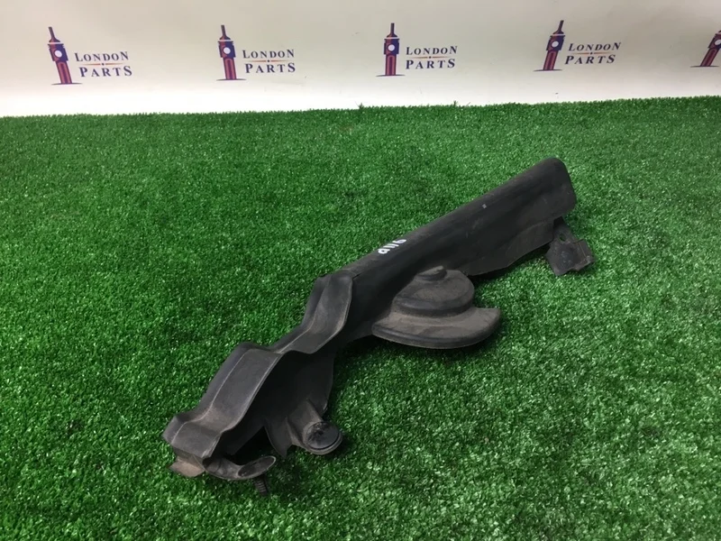 Уплотнитель капота BMW F30 F31