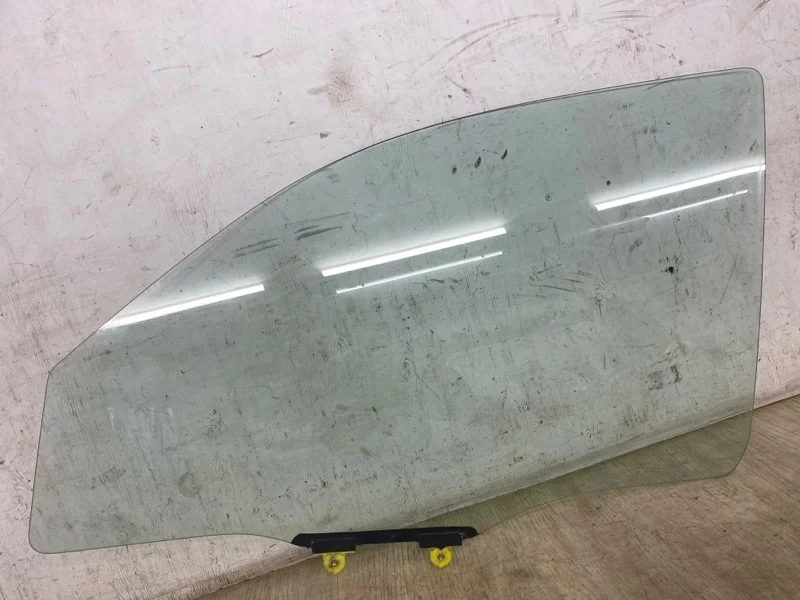 СТЕКЛО ДВЕРИ ПЕРЕДНЕЙ MITSUBISHI OUTLANDER 1 2003 2004 2005 2006 2007 2008 MR978105 CU 4G63, переднее левое