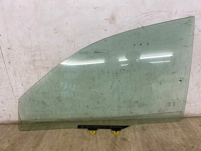 СТЕКЛО ДВЕРИ ПЕРЕДНЕЙ MITSUBISHI LANCER 9 2000 2001 2002 2003 2004 2005 2006 2007 2008 2009 2010 2011 MR525731 CS1A 4G13, переднее левое