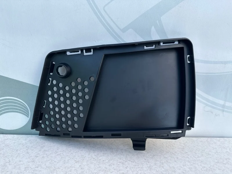 Решетка переднего бампера центральная правая Mercedes-benz GL X166