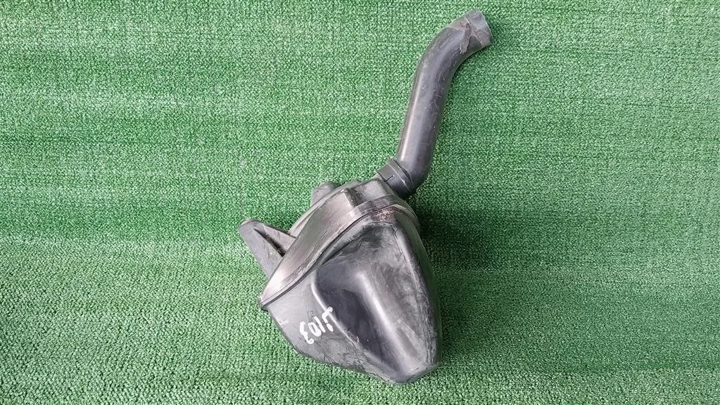 Б.у. резонатор воздушного фильтра NISSAN QASHQAI J10 NISSAN QASHQAI J10