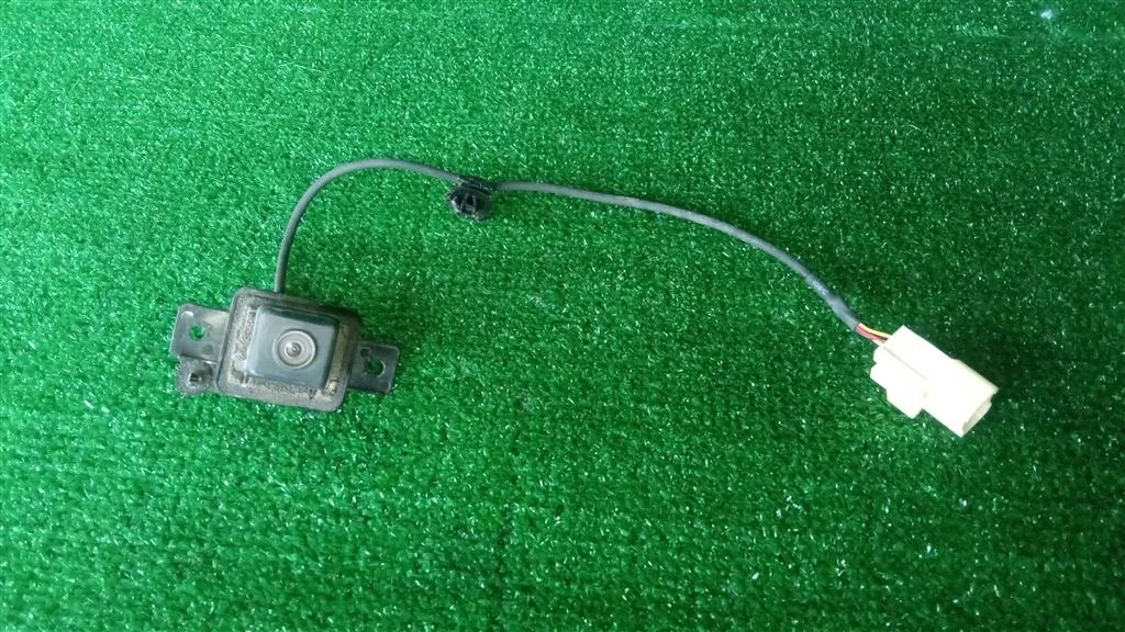 Б.у. камера заднего вида MITSUBISHI OUTLANDER XL CW6W MITSUBISHI OUTLANDER XL CW6W