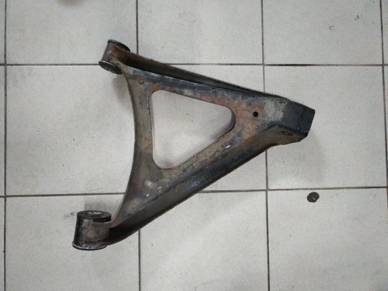 Рычаг подвески нижний Porsche Cayenne 2003 955