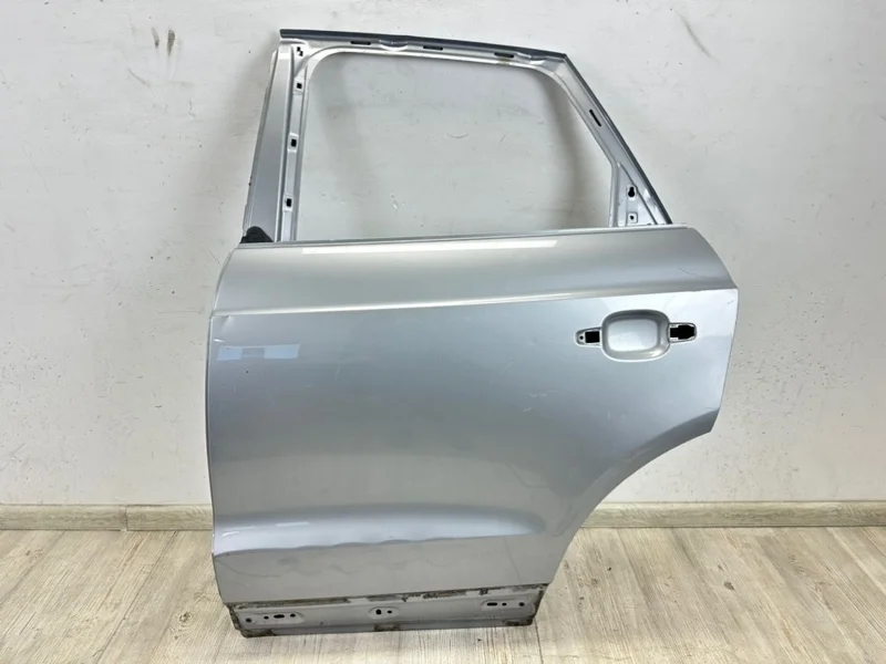 Дверь Audi Q3 2012-2018 8U