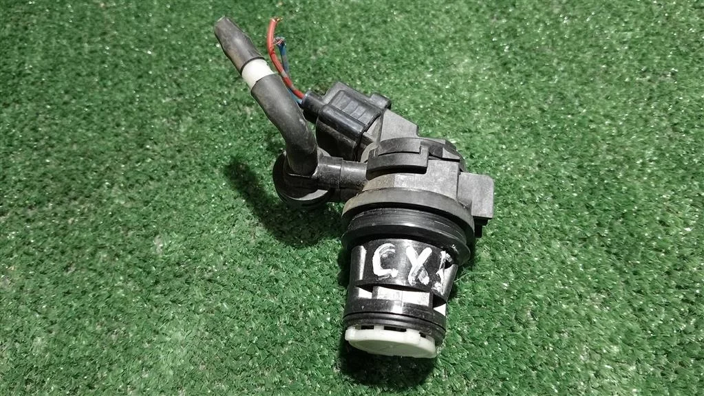 Б.у. насос омывателя MAZDA  CX5 KE MAZDA CX5 KE