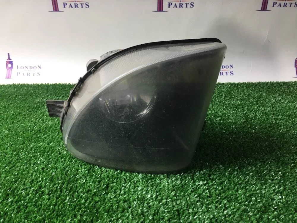 Фара противотуманная BMW F10