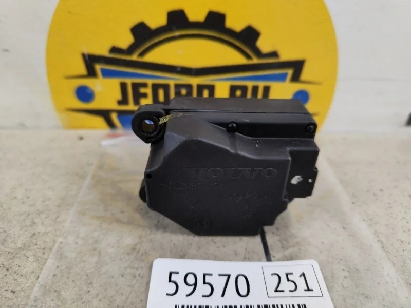 Моторчик заслонок печки Volvo XC90 2010 C_71