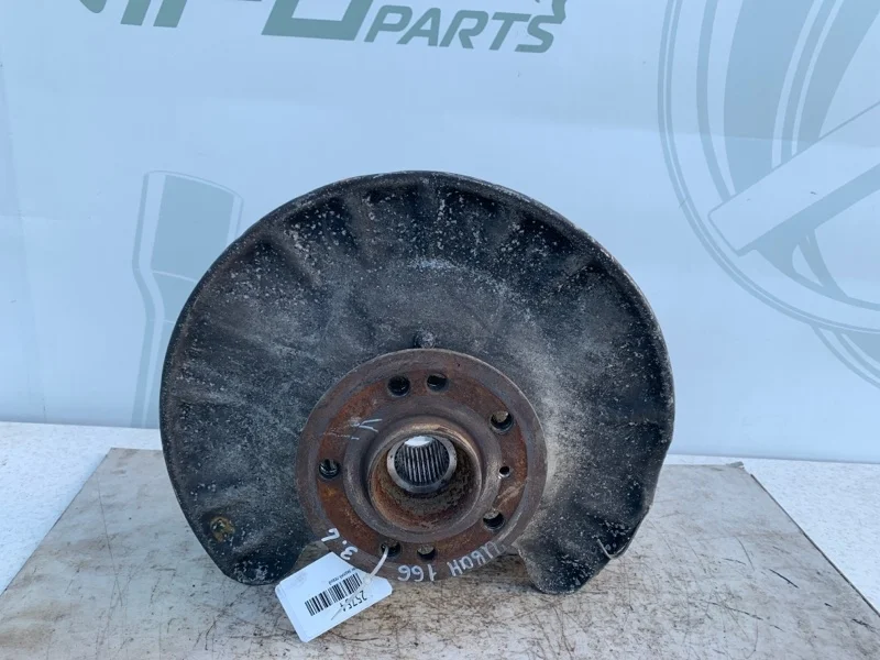 Кулак задний левый Mercedes-benz GL X166