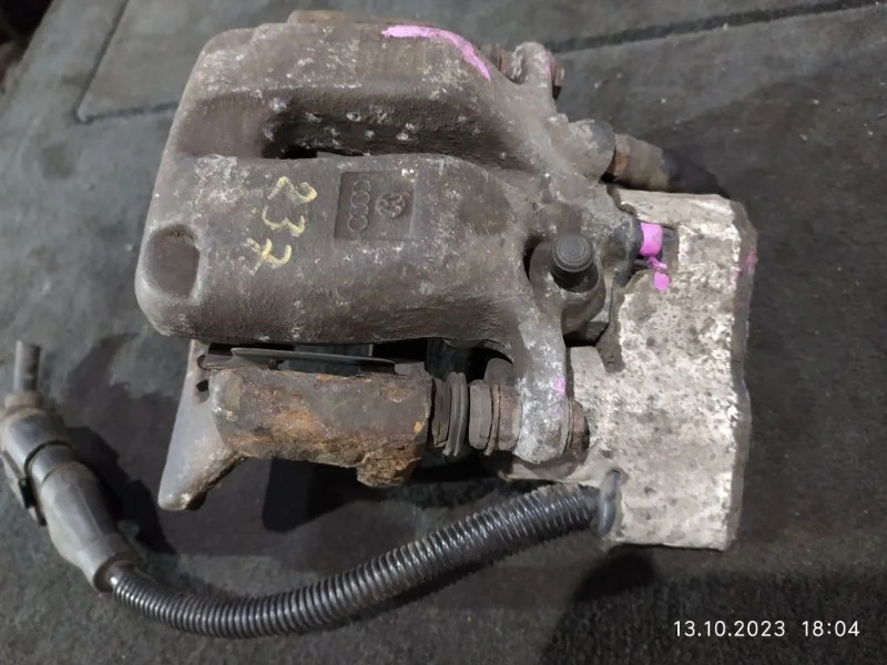 Суппорт под ремонт Audi A8 2008 4E2