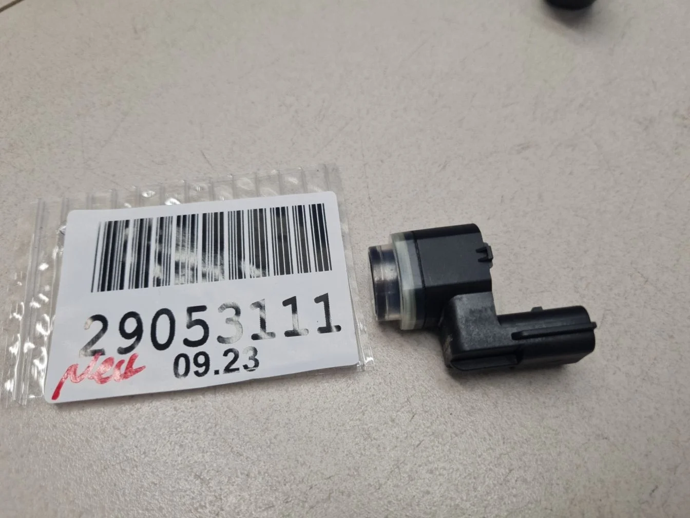 Датчик парковки для Nissan X-Trail T32 2014-