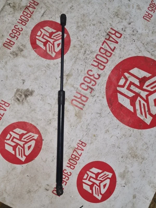 Амортизатор капота Audi Q7 2011 4L