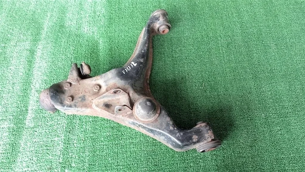 Б.у. рычаг MITSUBISHI PAJERO V75W MITSUBISHI PAJERO V75W