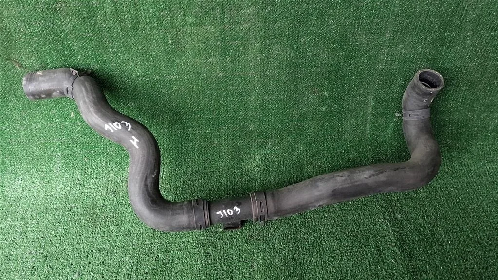 Б.у. патрубок радиатора NISSAN QASHQAI J10 NISSAN QASHQAI J10