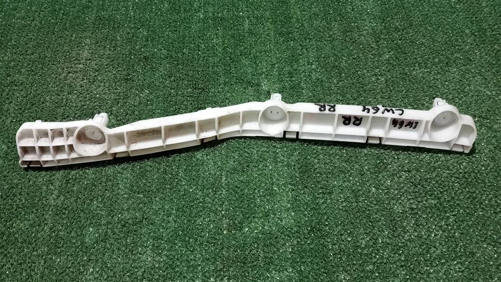 Б.у. крепление бампера зад MITSUBISHI OUTLANDER XL CW6W MITSUBISHI OUTLANDER XL CW6W