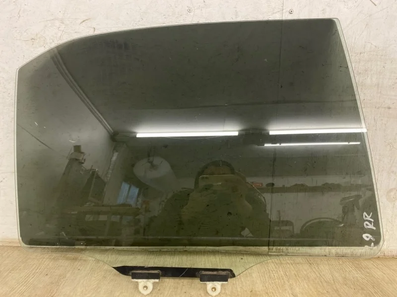 Стекло двери задней MITSUBISHI LANCER 9 2000 2001 2002 2003 2004 2005 2006 2007 2008 2009 2010 2011 MR525742 CS1A 4G13, заднее правое