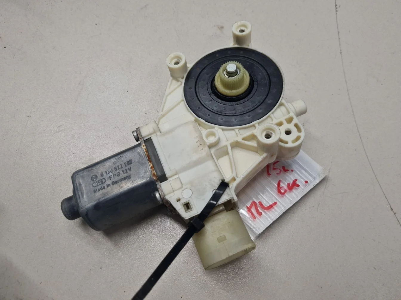 Моторчик стеклоподъёмника задний правый для Ford Mondeo 4 2007-2015