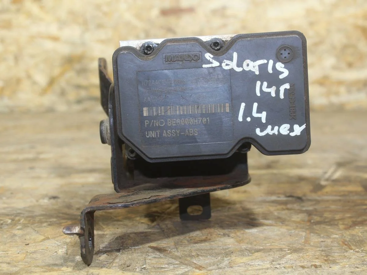 Блок АБС Hyundai Solaris 2016 589204L100 G4FA