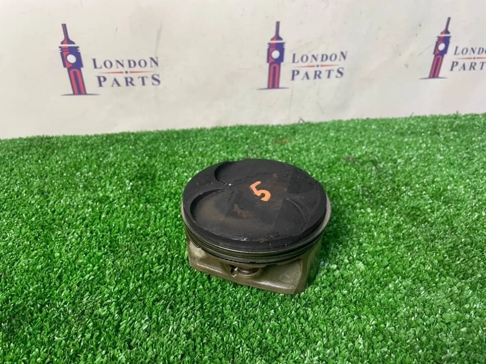 Поршень BMW X5 3.0si E70