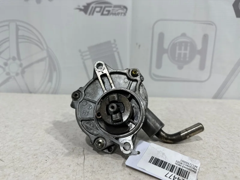 Вакуумный насос Mercedes-benz W203