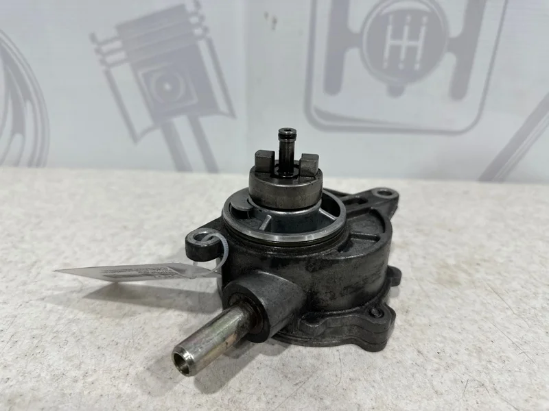 Вакуумный насос Mercedes-benz Vito W639