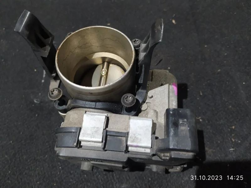 Дроссельная заслонка Volkswagen Polo 2012 6R1