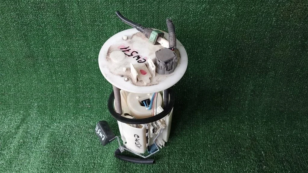 Б.у. насос топливный MITSUBISHI OUTLANDER XL CW5W MITSUBISHI OUTLANDER XL CW5W