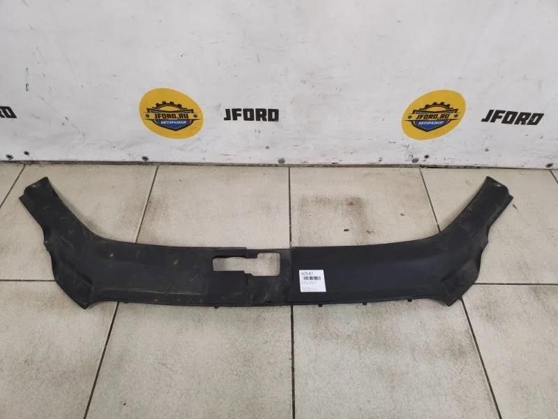 Накладка переднюю панель Audi Q7 2007 4L