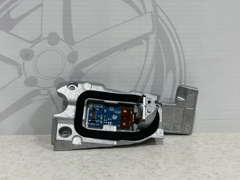 Светодиодный модуль освещения поворота левый BMW 5 F10