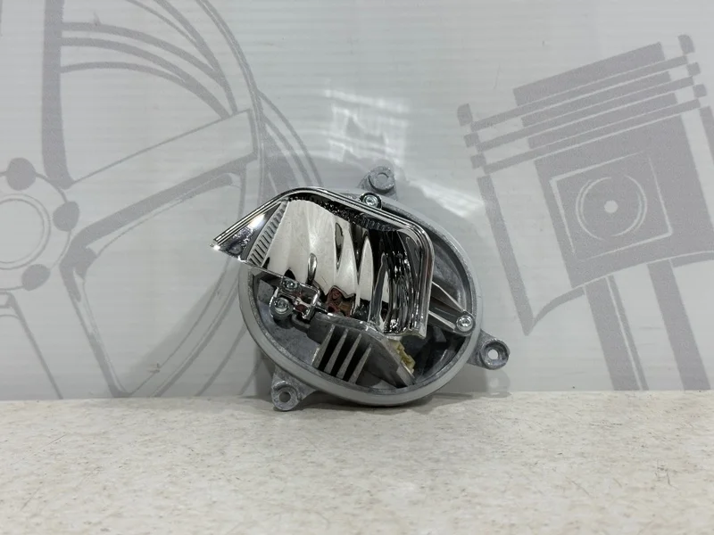 Светодиодный модуль освещения поворота правый BMW X5 F15