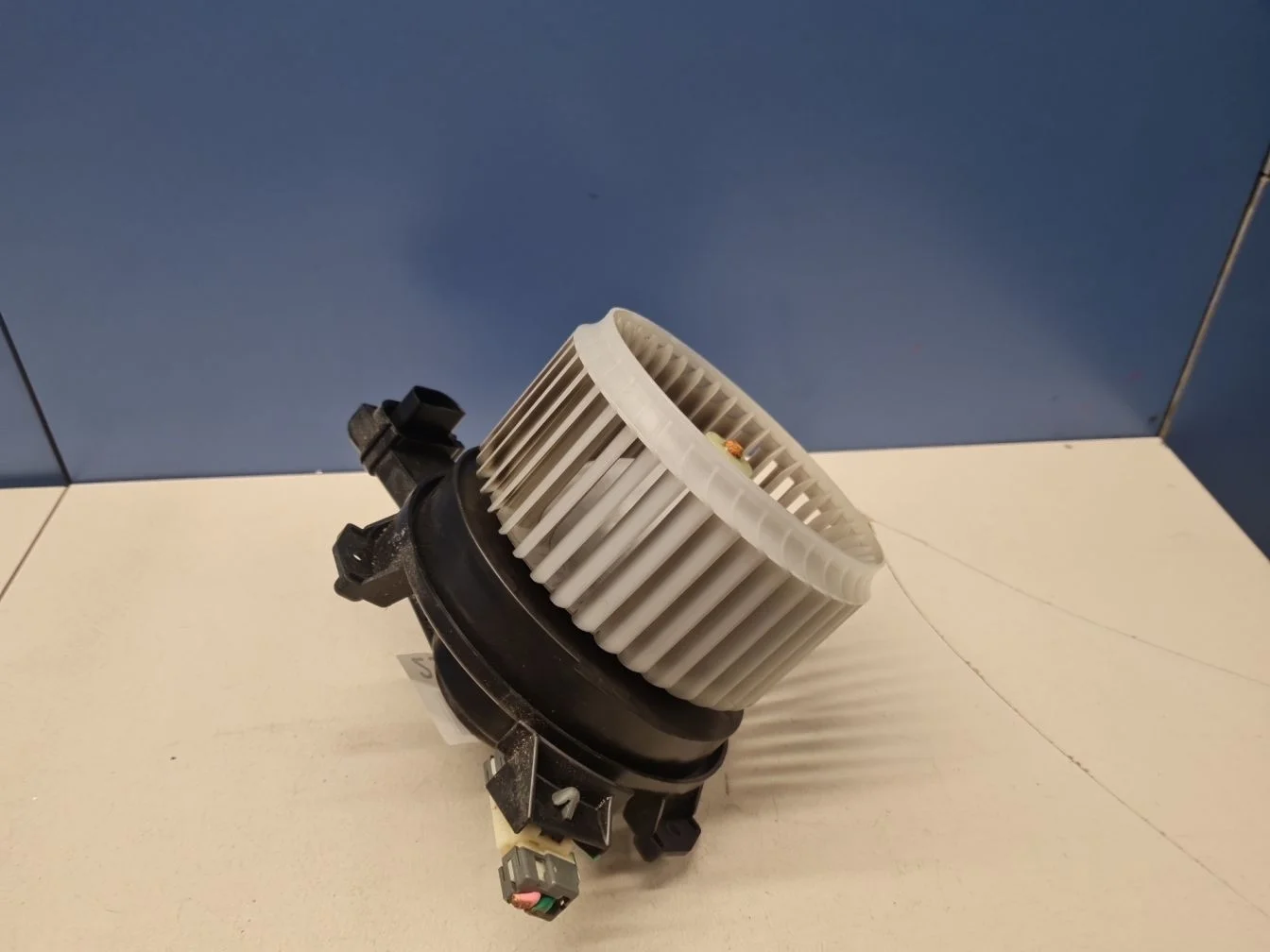 Моторчик отопителя для Mazda CX-5 2011-2017