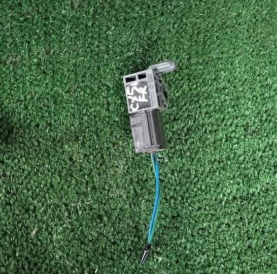 Б.у. датчик удара MAZDA  CX5 KE MAZDA CX5 KE