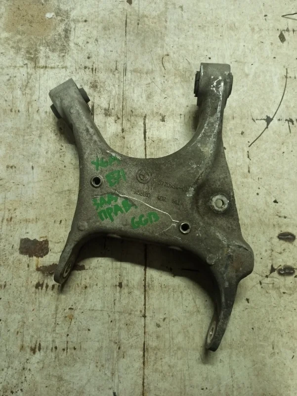 Качающийся рычаг подвески BMW X6M 2011 E71