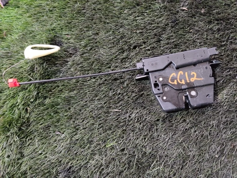 Замок багажника BMW 335i 2012 F30