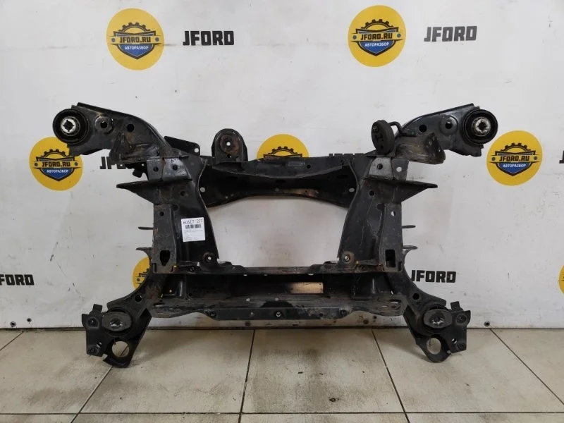 Подрамник Volvo XC90 2018 L_A2