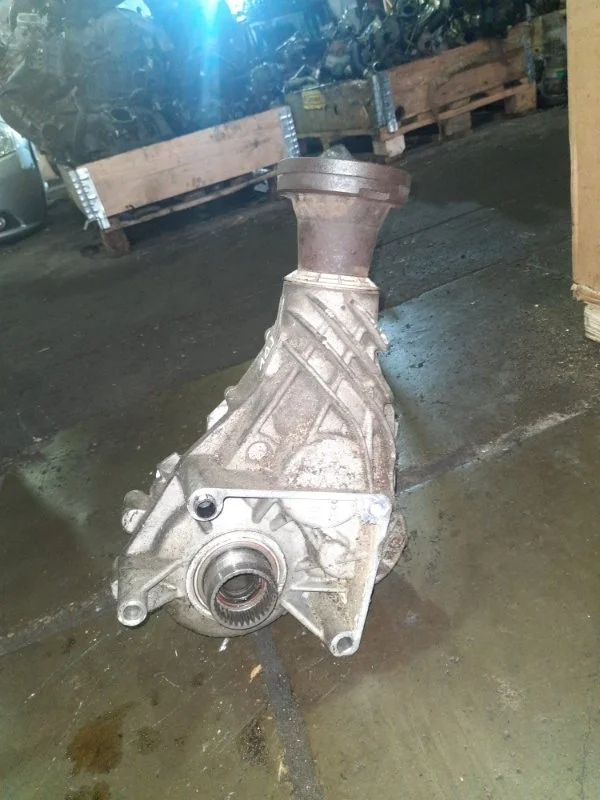 Раздаточная коробка Ford Maverick