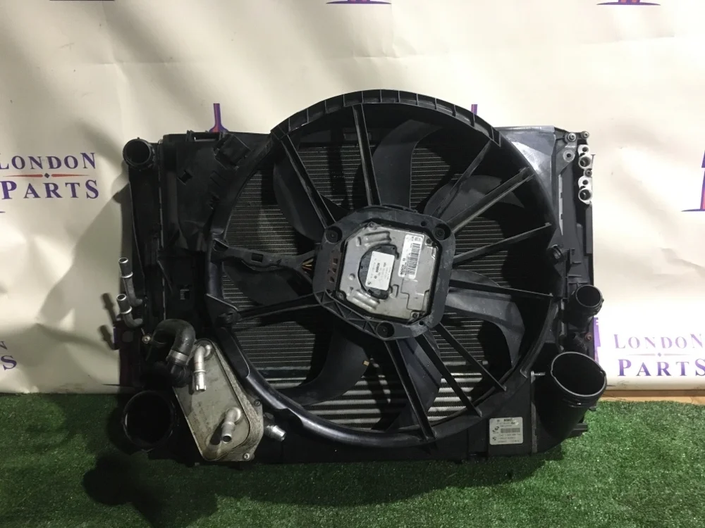 Кассета радиаторов BMW x1 28iX E84