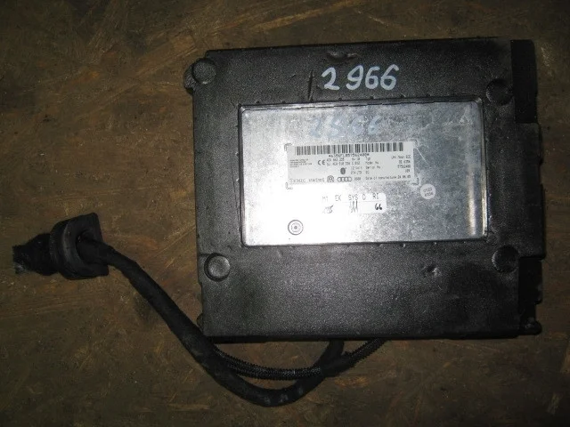 Электронный блок управления (ЭБУ) Audi A6 C6